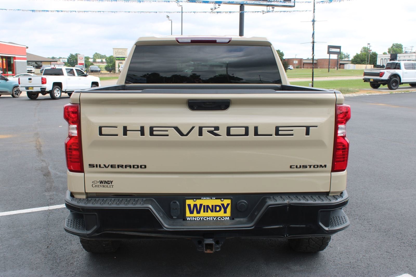 2022 Chevrolet Silverado 1500 Custom Trail Boss