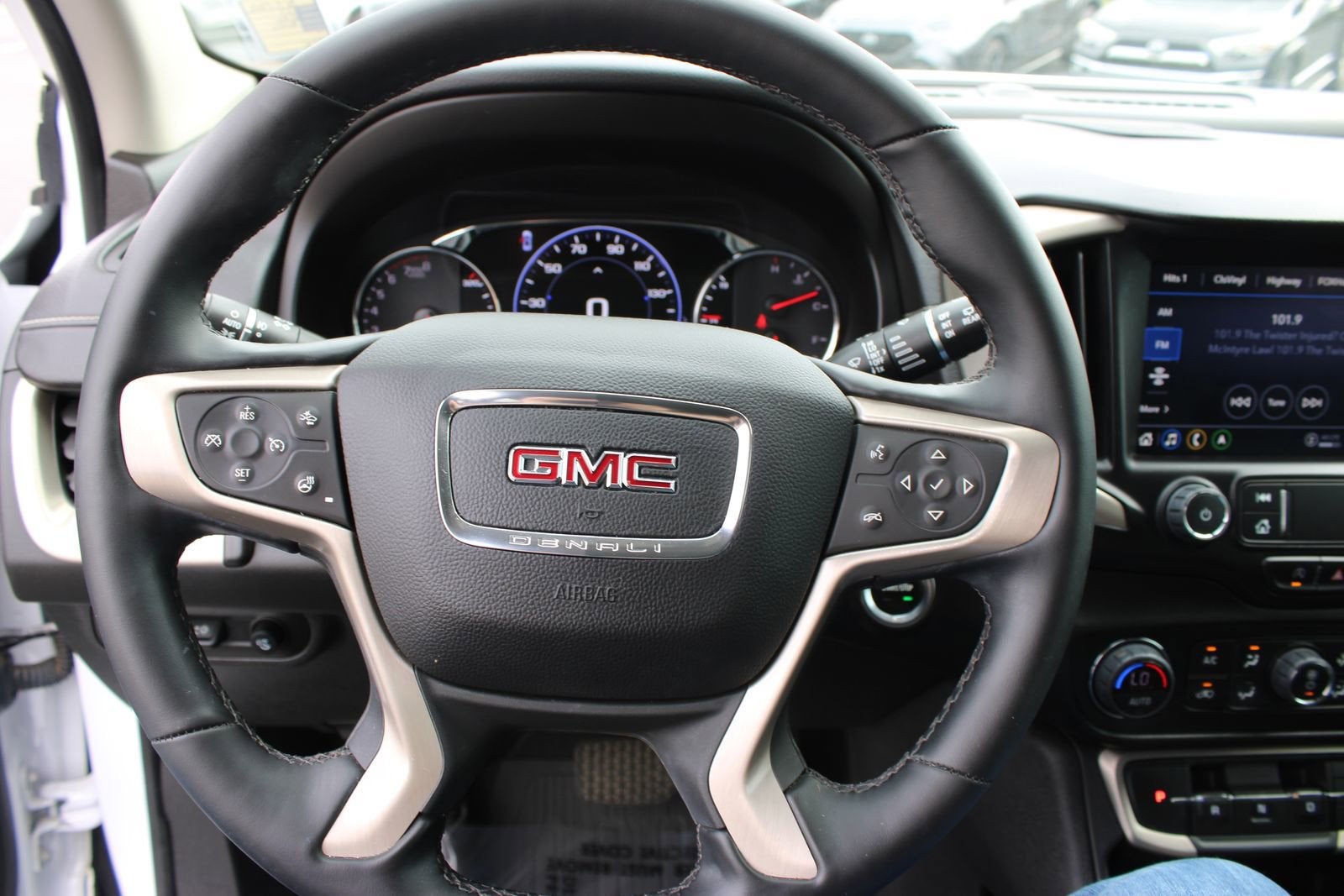 2023 GMC Terrain Denali