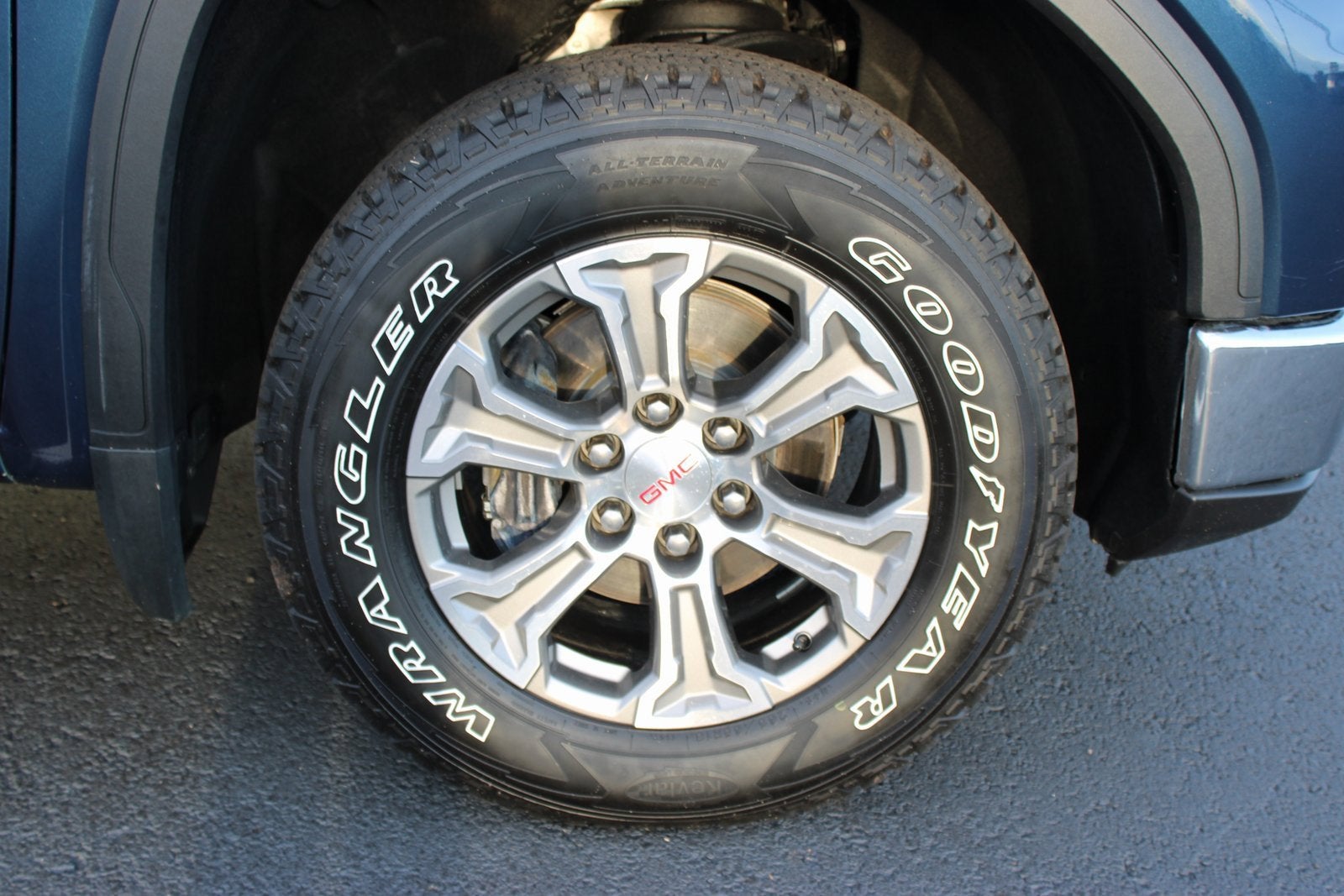 2023 GMC Sierra 1500 SLT