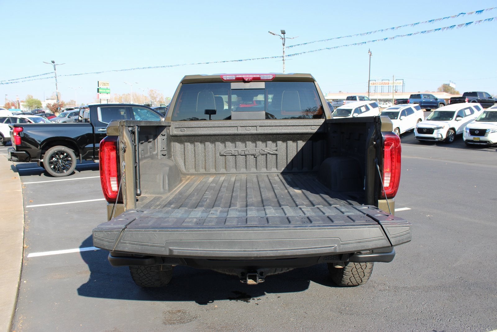 2023 GMC Sierra 1500 AT4X