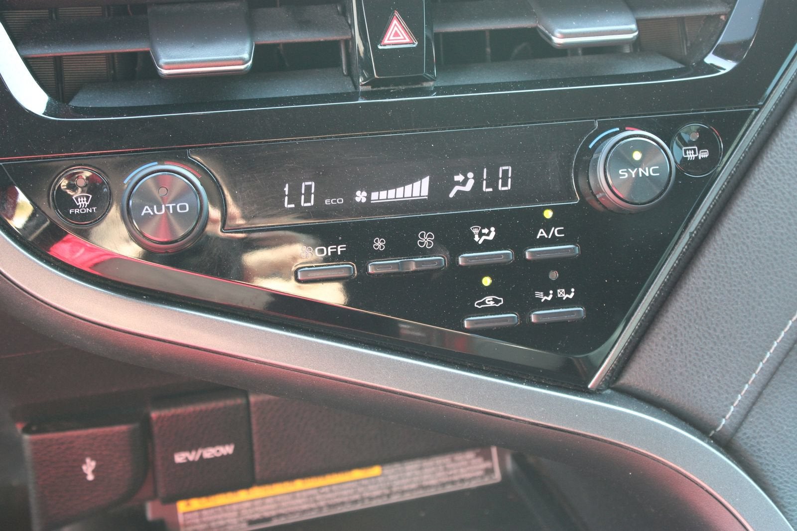2021 Toyota Camry Hybrid XSE