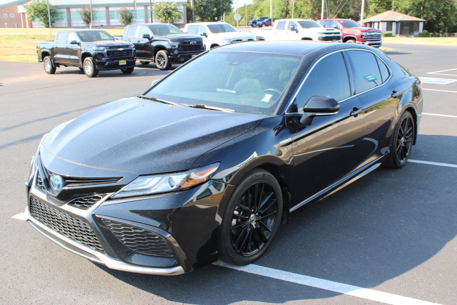 2021 Toyota Camry Hybrid XSE
