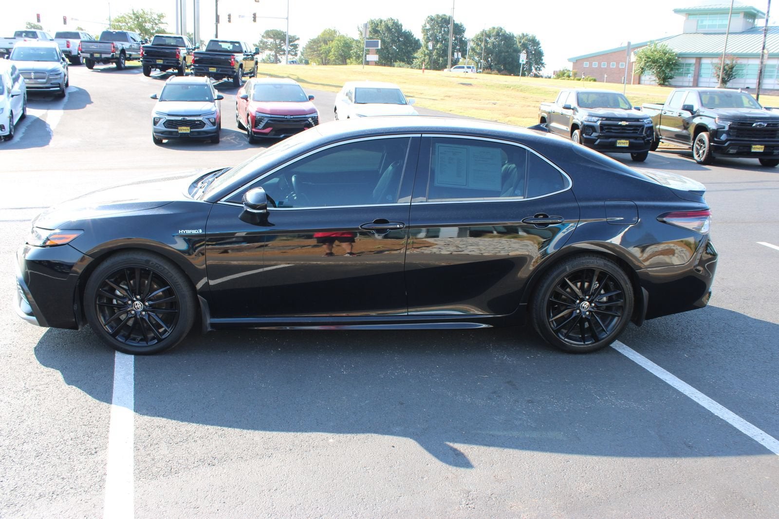 2021 Toyota Camry Hybrid XSE