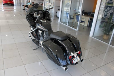 2021 INDIAN MOTORCYCLE Base