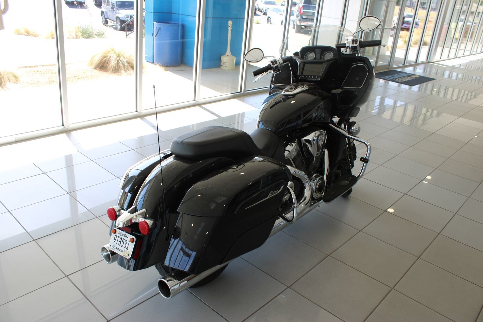 2021 INDIAN MOTORCYCLE Base