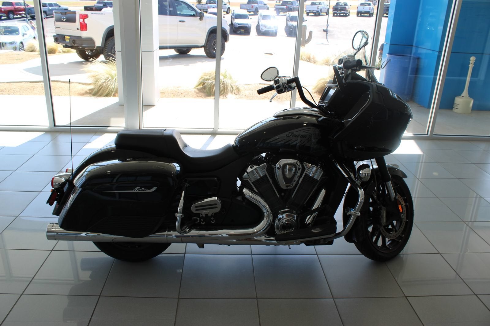 2021 INDIAN MOTORCYCLE Base