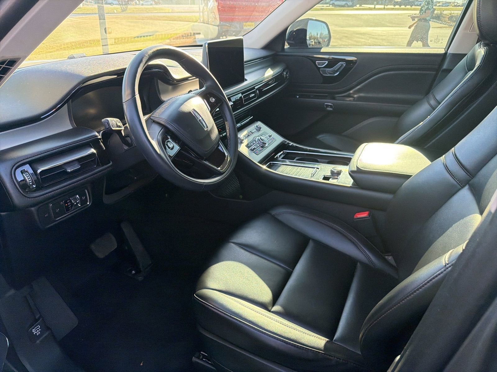 2022 Lincoln Aviator Standard