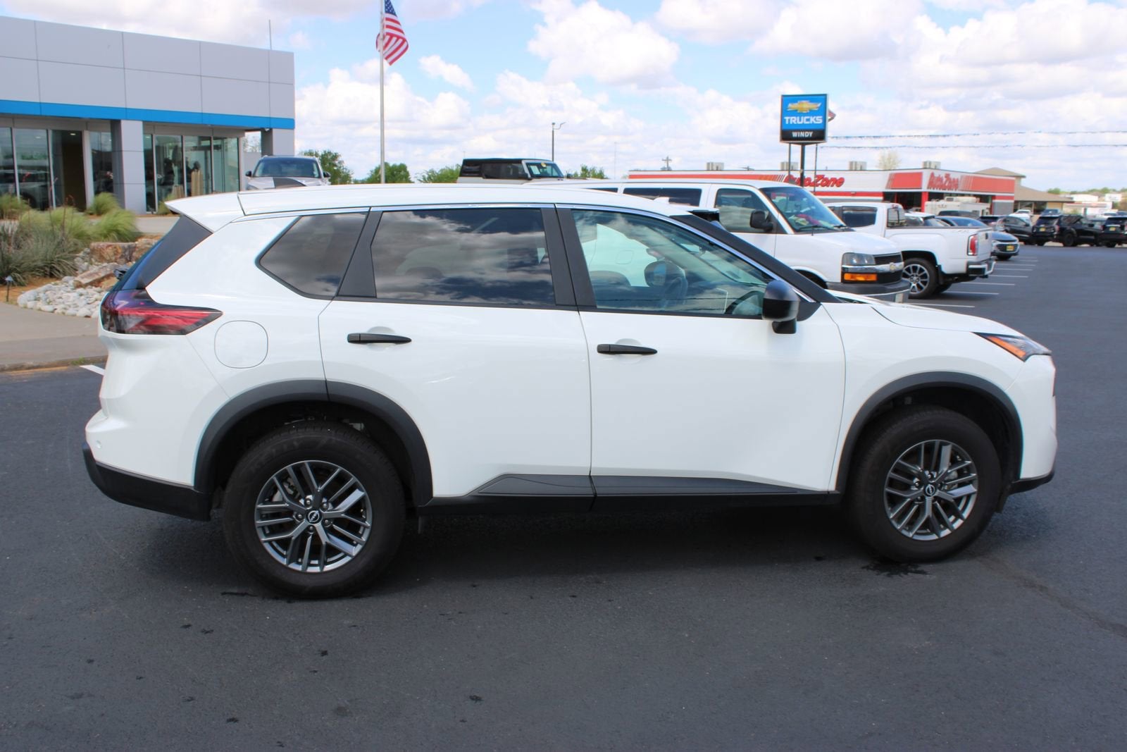 2024 Nissan Rogue S