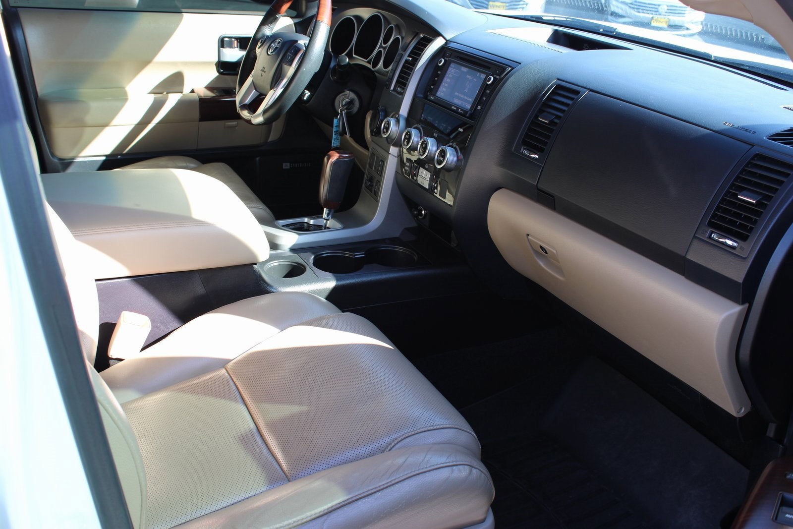 2017 Toyota Sequoia Platinum