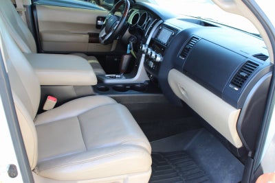 2017 Toyota Sequoia Platinum