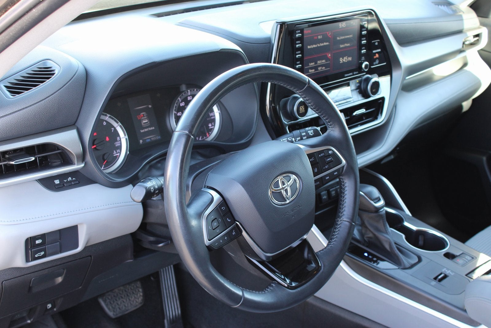 2021 Toyota Highlander L