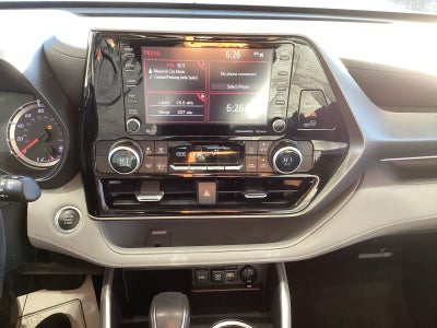 2021 Toyota Highlander L