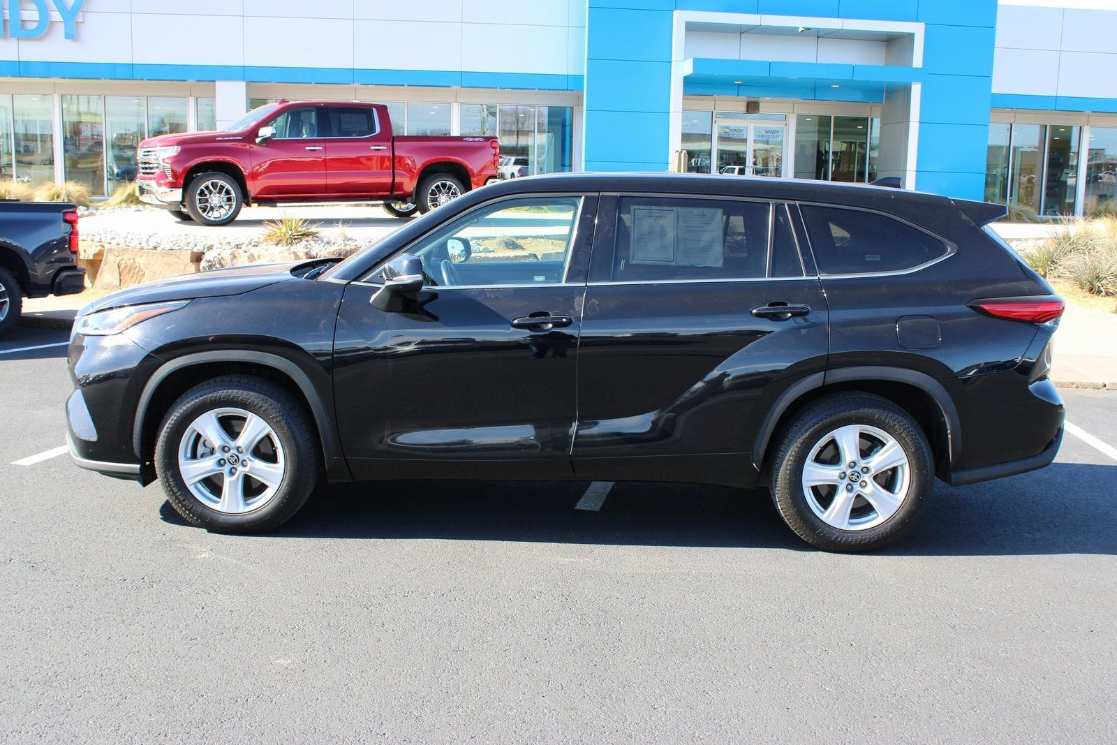 2021 Toyota Highlander L