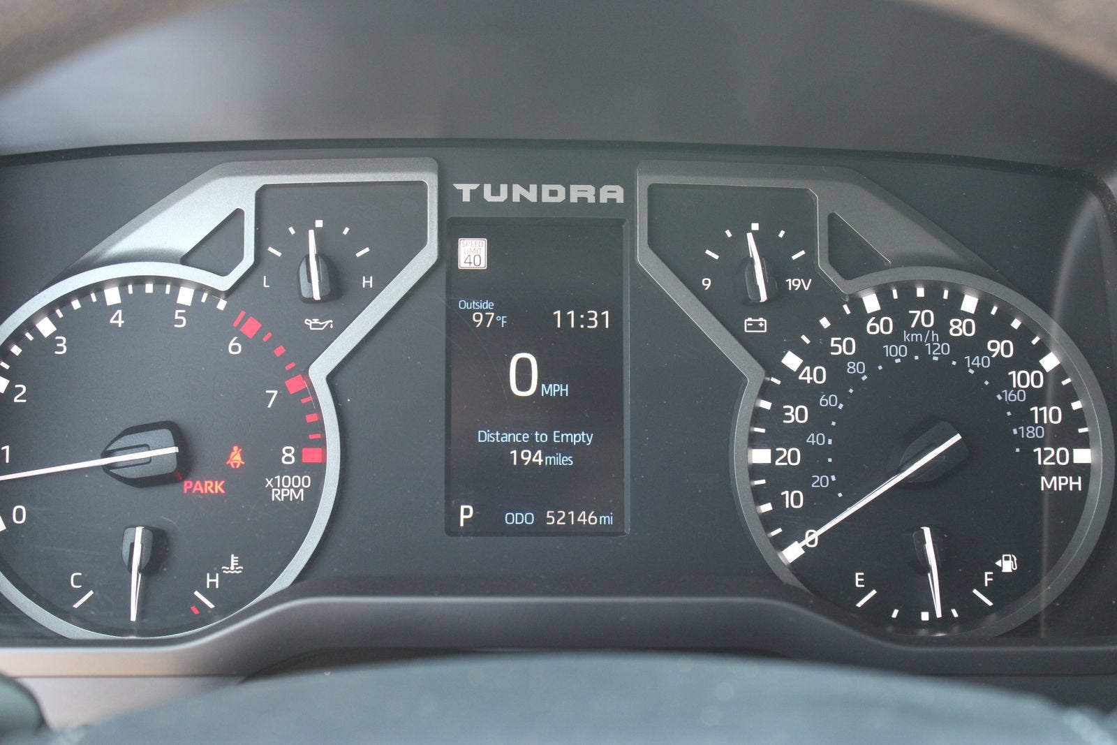 2024 Toyota Tundra 4WD SR5