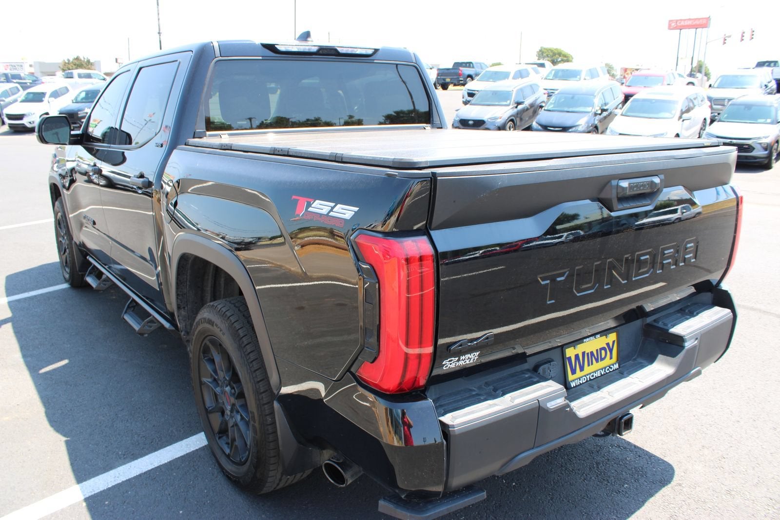 2024 Toyota Tundra 4WD SR5