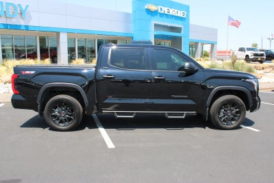 2024 Toyota Tundra 4WD SR5