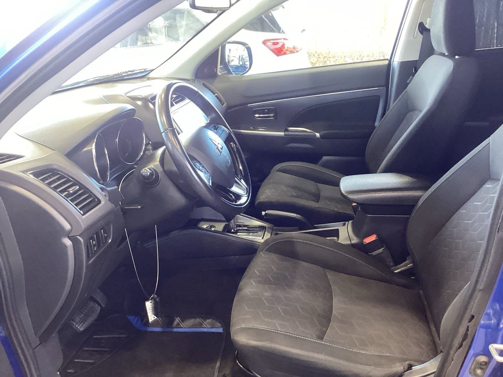 2020 Mitsubishi Outlander Sport ES 2.0