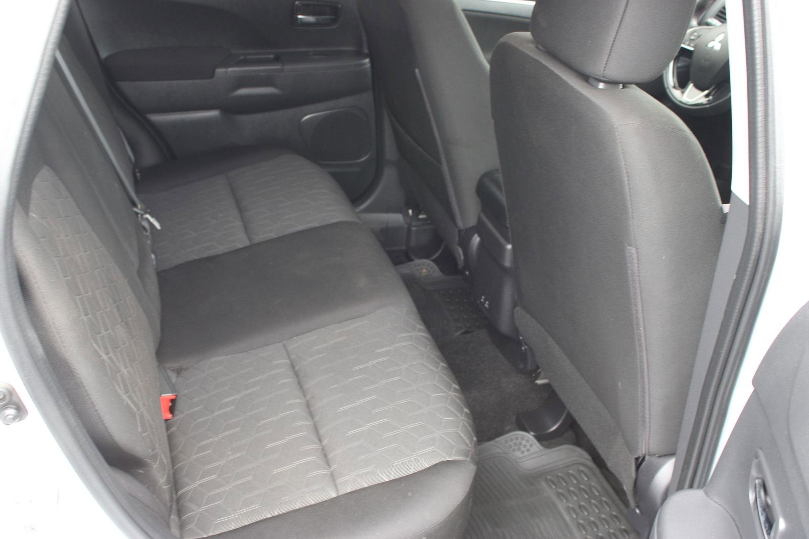 2023 Mitsubishi Outlander Sport ES