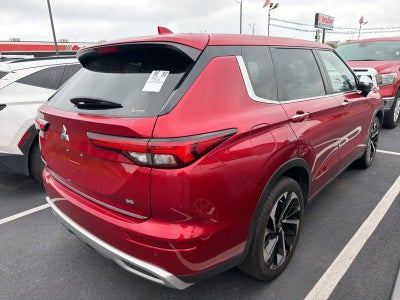 2022 Mitsubishi Outlander SE