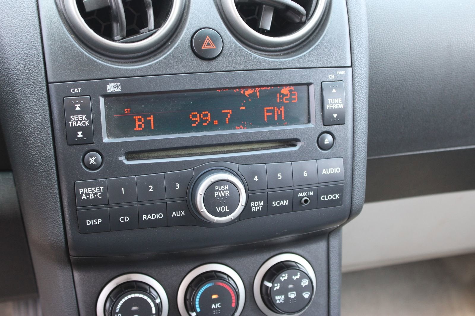 2008 Nissan Rogue SL