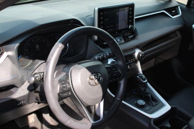 2020 Toyota RAV4 Hybrid XSE