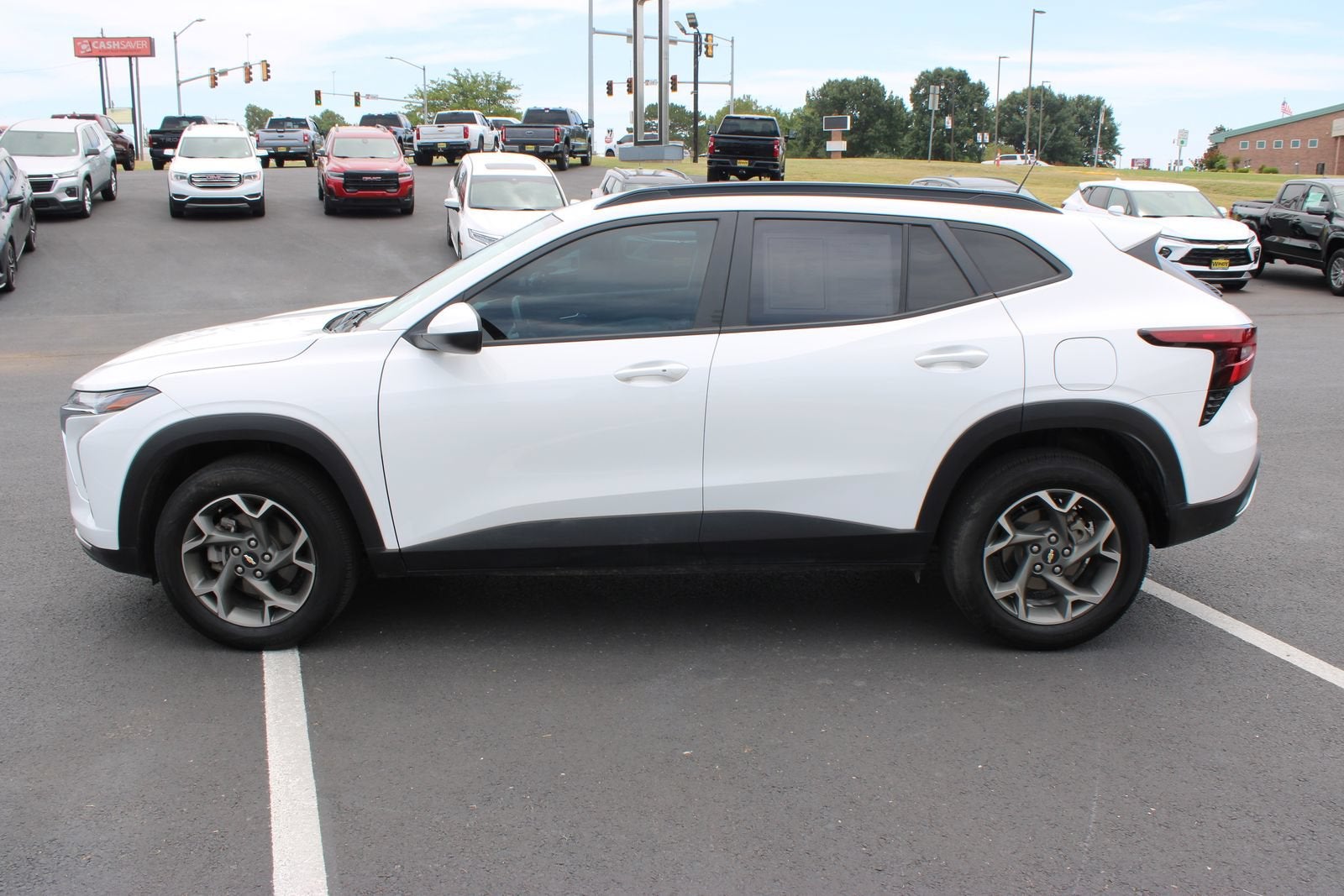 2024 Chevrolet Trax LT