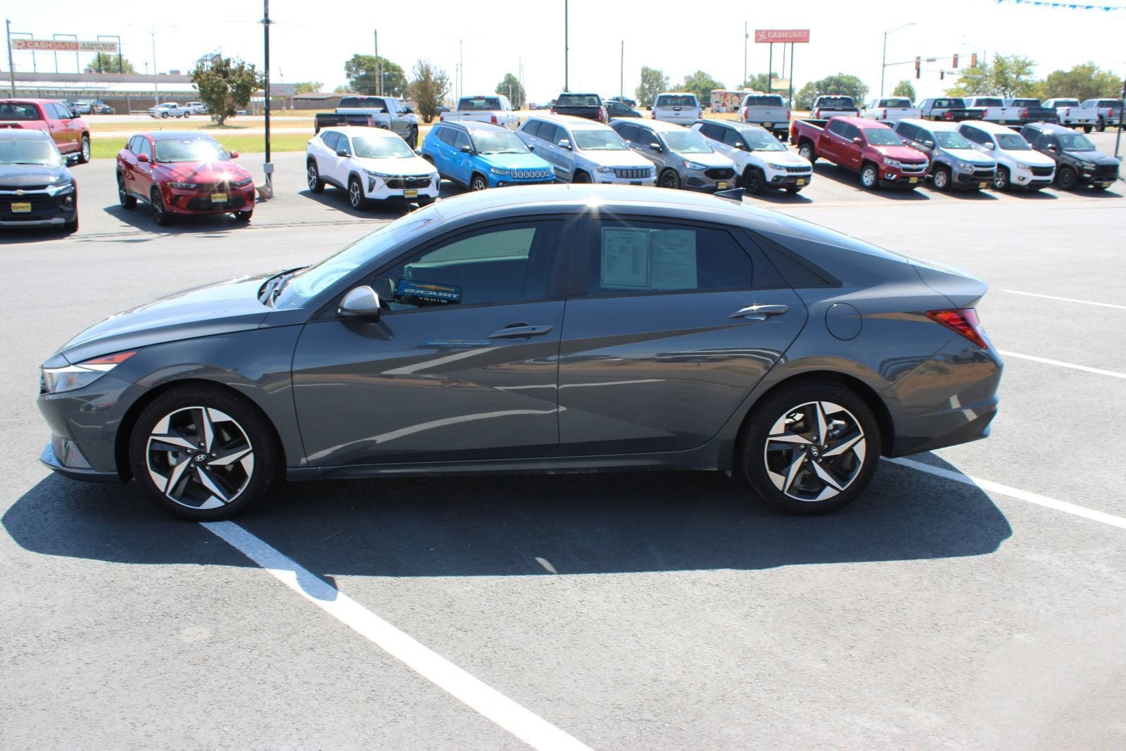 2023 Hyundai Elantra SEL